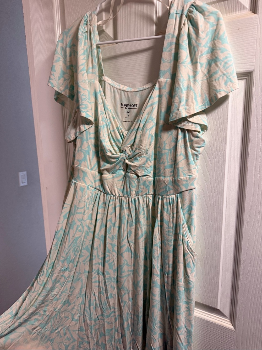Super soft knit dress by Torrid, size 1